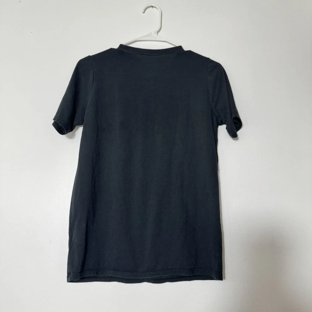 Nike Boys Dri Fit Short Sleeve Black T-shirt Sz XL Dissolve Graphic Logo
